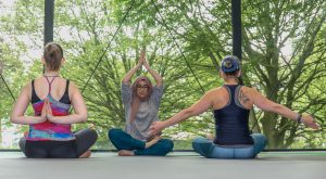 Yin yoga achterwaartse beweging